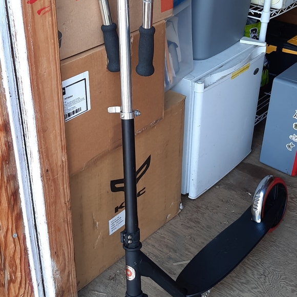 Razor scooter w/ rebel bearings install - Picture 5 of 5